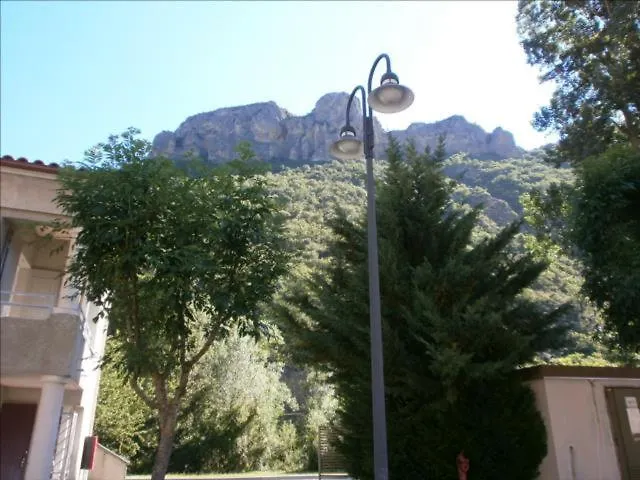 Joli T2 Climatise 70 Dans Un Ecrin De Verdure 04000 Digne-les-Bains Francia